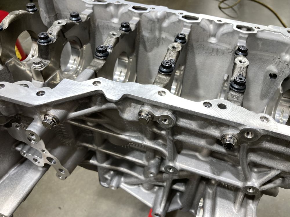 ARP Audi RS3 & TTRS 2017+ DAZA 2.5 TFSI Main Cap Side Bolts image 1